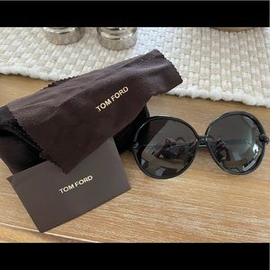 Oversized black Tom Ford sunglasses